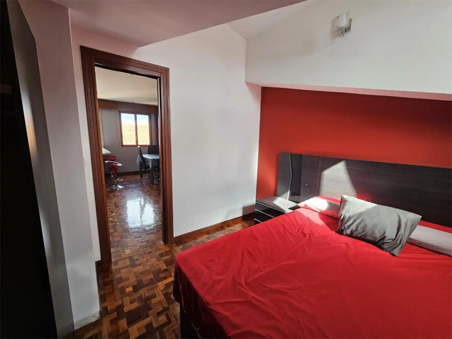 Bedroom of Attic for sale in Salas de los Infantes  with Parquet flooring, Furnished and Oven