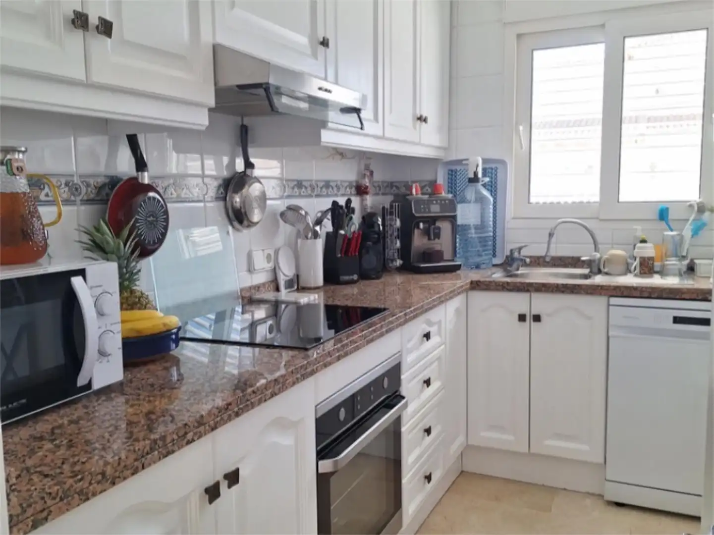 Flat for sale in Calle Marbella, 74, San Miguel de Salinas Kitchen of Flat for sale in San Miguel de Salinas with Air Conditioner, Terrace and Swimming Pool
