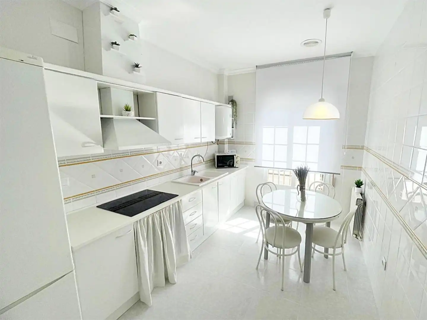 Habitación en Avenida de Andalucía, 12, Peal de Becerro Habitación en Avenida de Andalucía, 12, Peal de Becerro