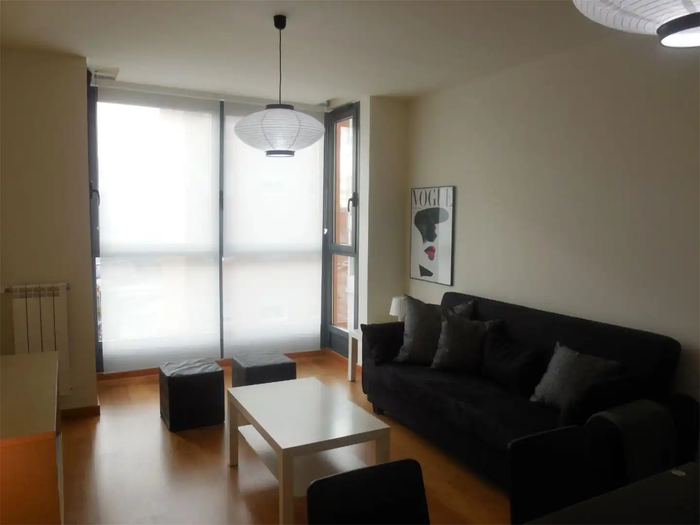 Sala d'estar de Pis de lloguer en  Madrid Capital amb Aire condicionat, Calefacció i Jardí privat