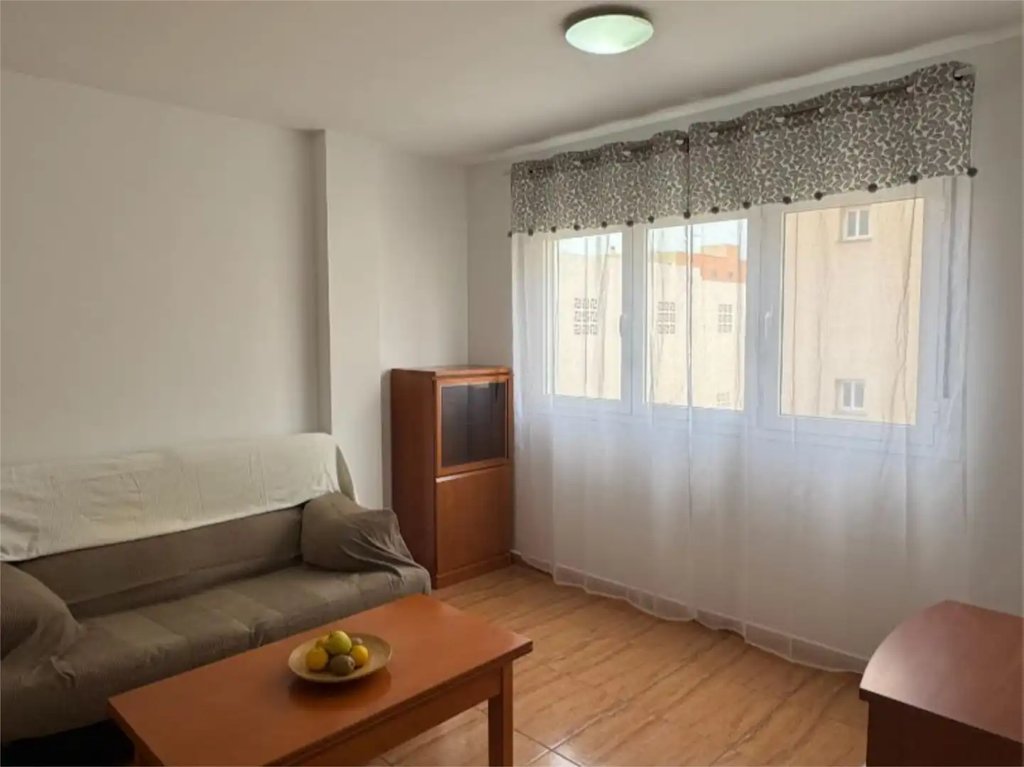 Living room of Flat for rent in Las Palmas de Gran Canaria  with Storage room, Furnished and Community parking