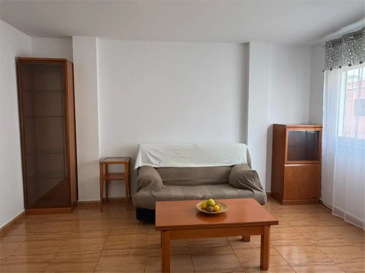 Living room of Flat for rent in Las Palmas de Gran Canaria  with Storage room, Furnished and Community parking
