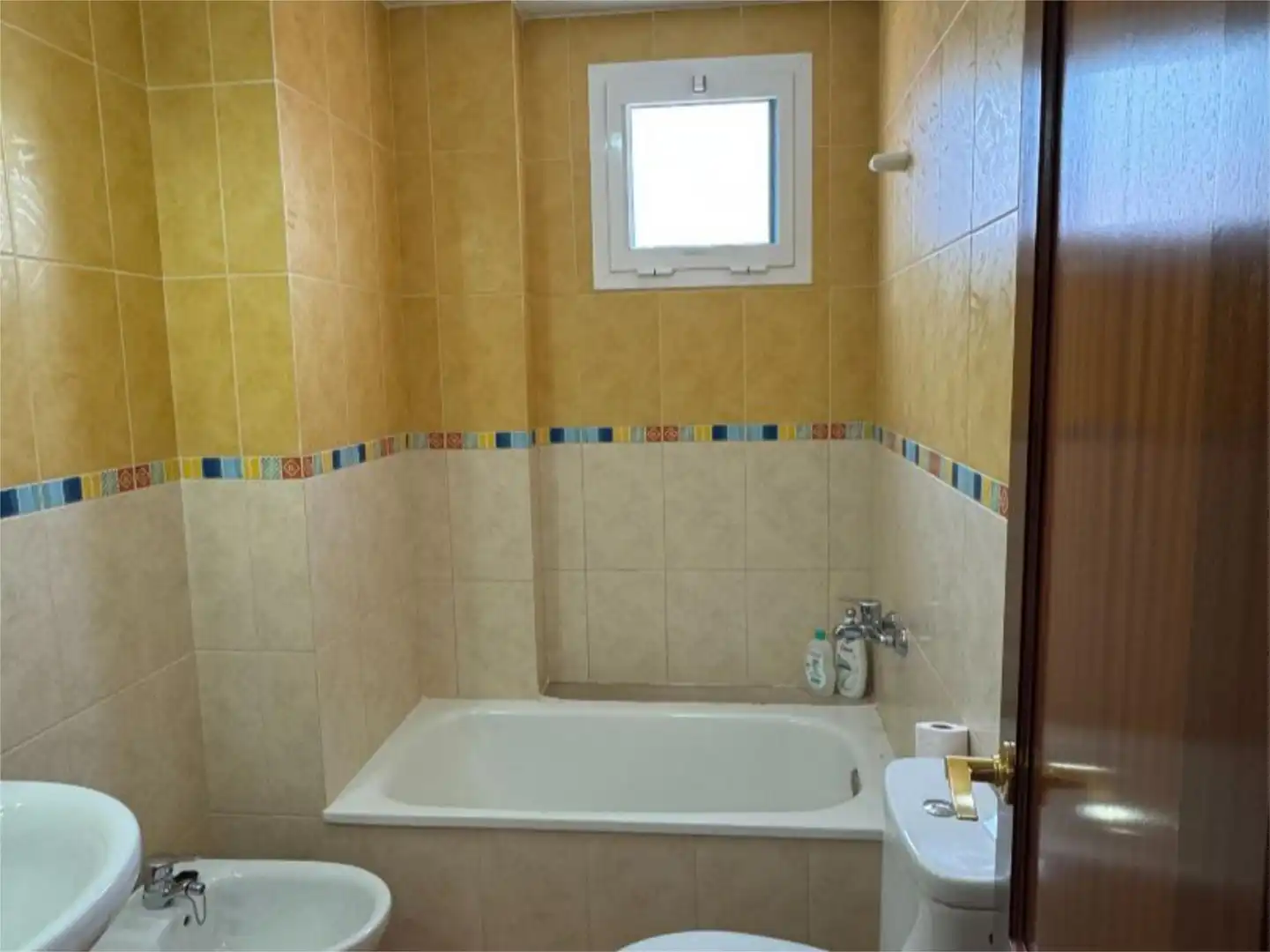 Bathroom of Flat for rent in Las Palmas de Gran Canaria  with Storage room, Furnished and Community parking