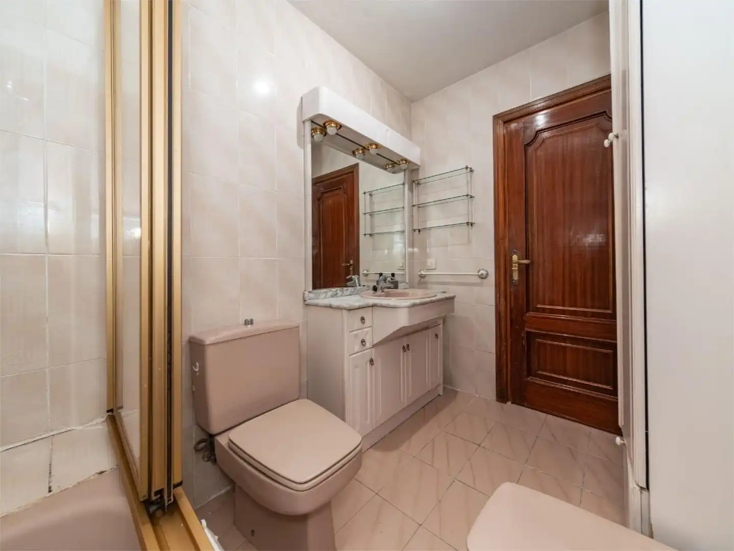 Piso en venta en Calle Fernán Caballero, 26, Comillas Baño de Piso en venta en Madrid Capital con Aire acondicionado y Balcón