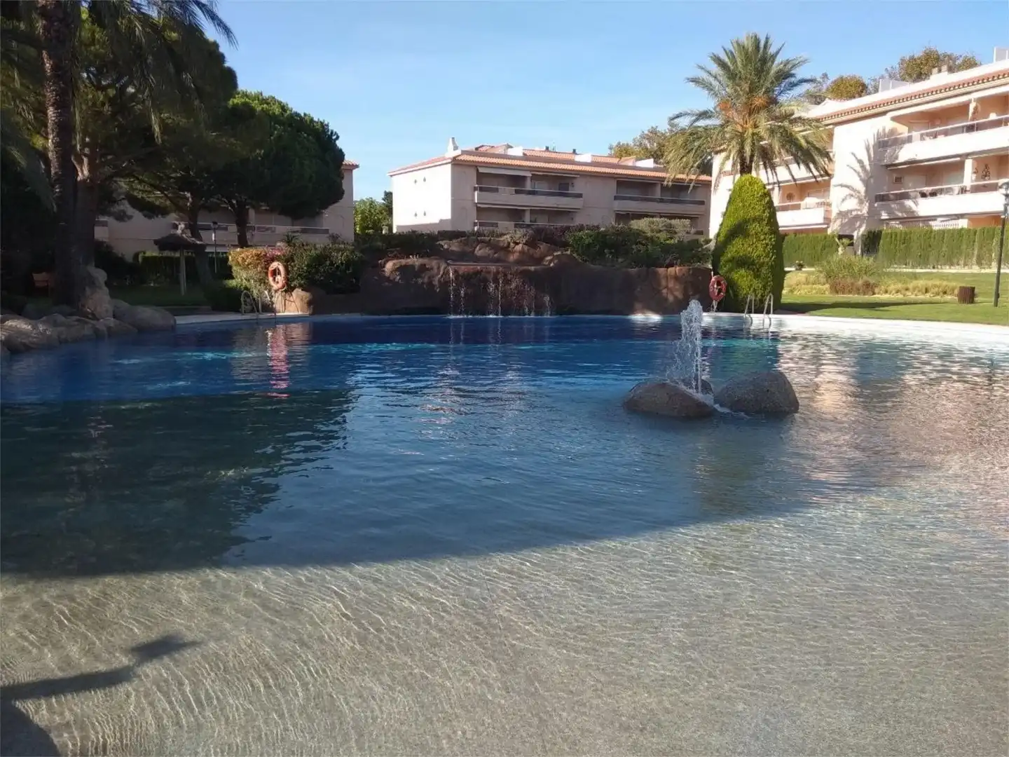 Planta baja en venta en Carrer Verbania, 72, Sant Pol Piscina de Planta baja en venta en Sant Feliu de Guíxols con Terraza y Piscina