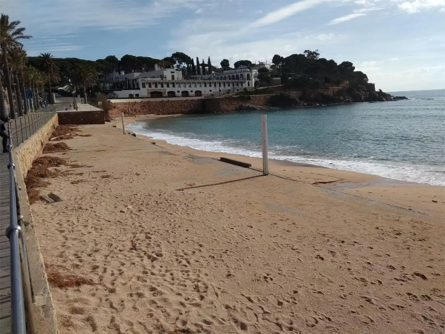 Planta baja en venta en Carrer Verbania, 72, Sant Pol Vista exterior de Planta baja en venta en Sant Feliu de Guíxols con Terraza y Piscina