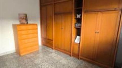 Foto 3 de Piso de alquiler en Universidad, Logroño