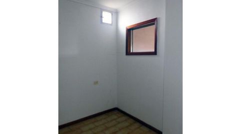 Foto 4 de Casa adosada en venta en Rúa Da Forxa Vella, 3, Coles, Ourense