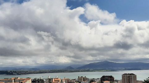 Foto 2 de Piso en venta en Paseo de Altamira, 17, General Dávila, Santander