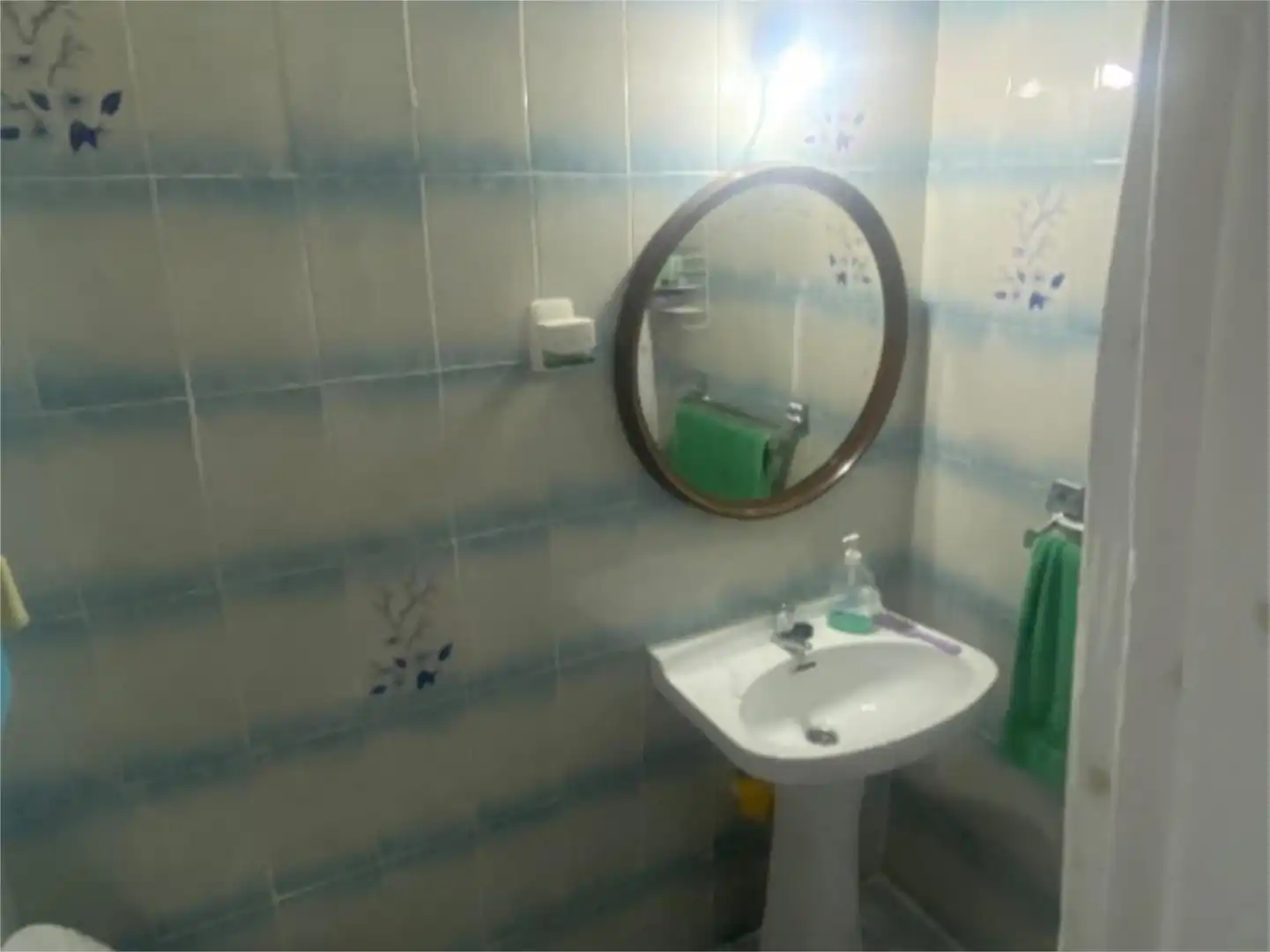 Bathroom of Detached homes for sale in Fuentealbilla  with Furnished