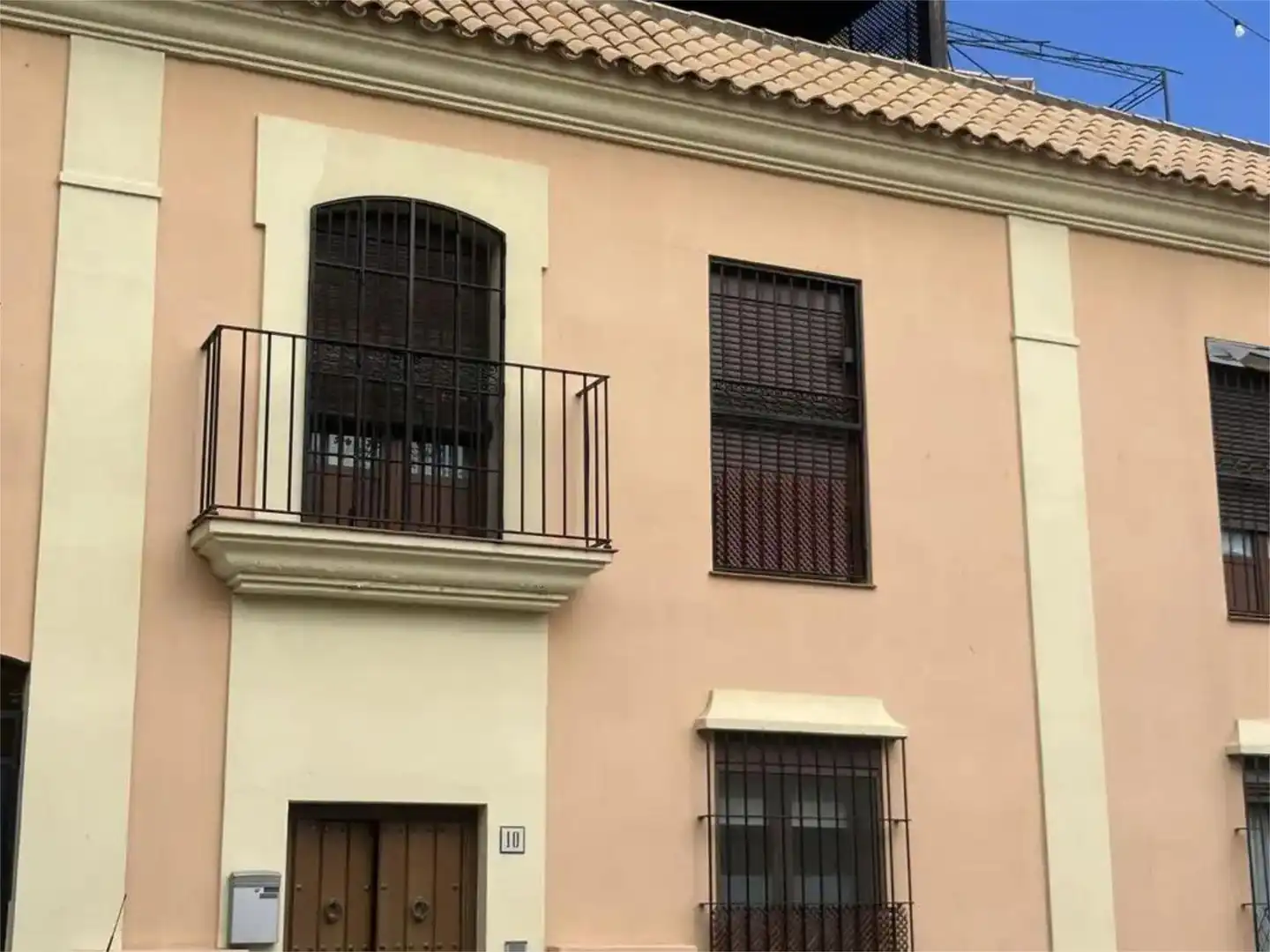Exterior view of Flat for sale in Brenes  with Air Conditioner, Terrace and Balcony