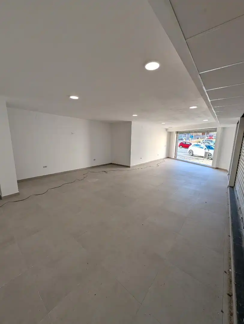 Geschaftsraum zur Miete in Alcover