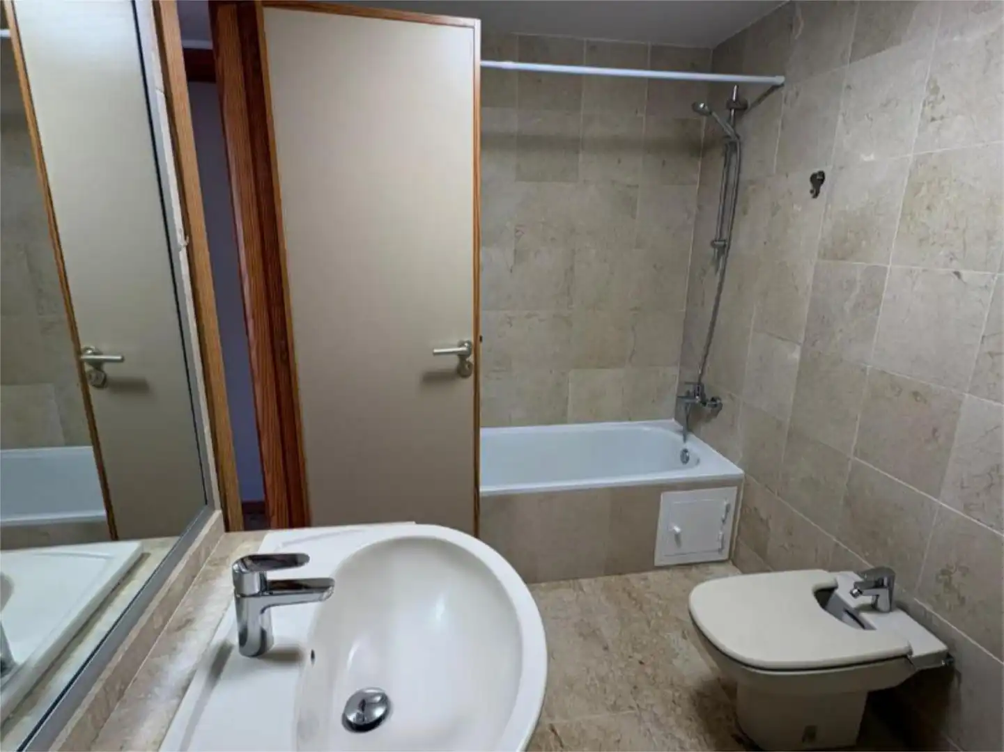 Piso de alquiler en Carrer de Isaac Peral, 3, Port d'Andratx Baño de Piso de alquiler en Andratx con Aire acondicionado, Calefacción y Terraza
