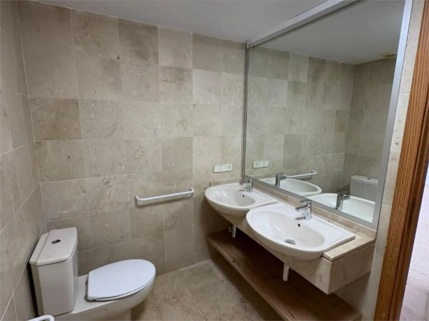 Piso de alquiler en Carrer de Isaac Peral, 3, Port d'Andratx Baño de Piso de alquiler en Andratx con Aire acondicionado, Calefacción y Terraza