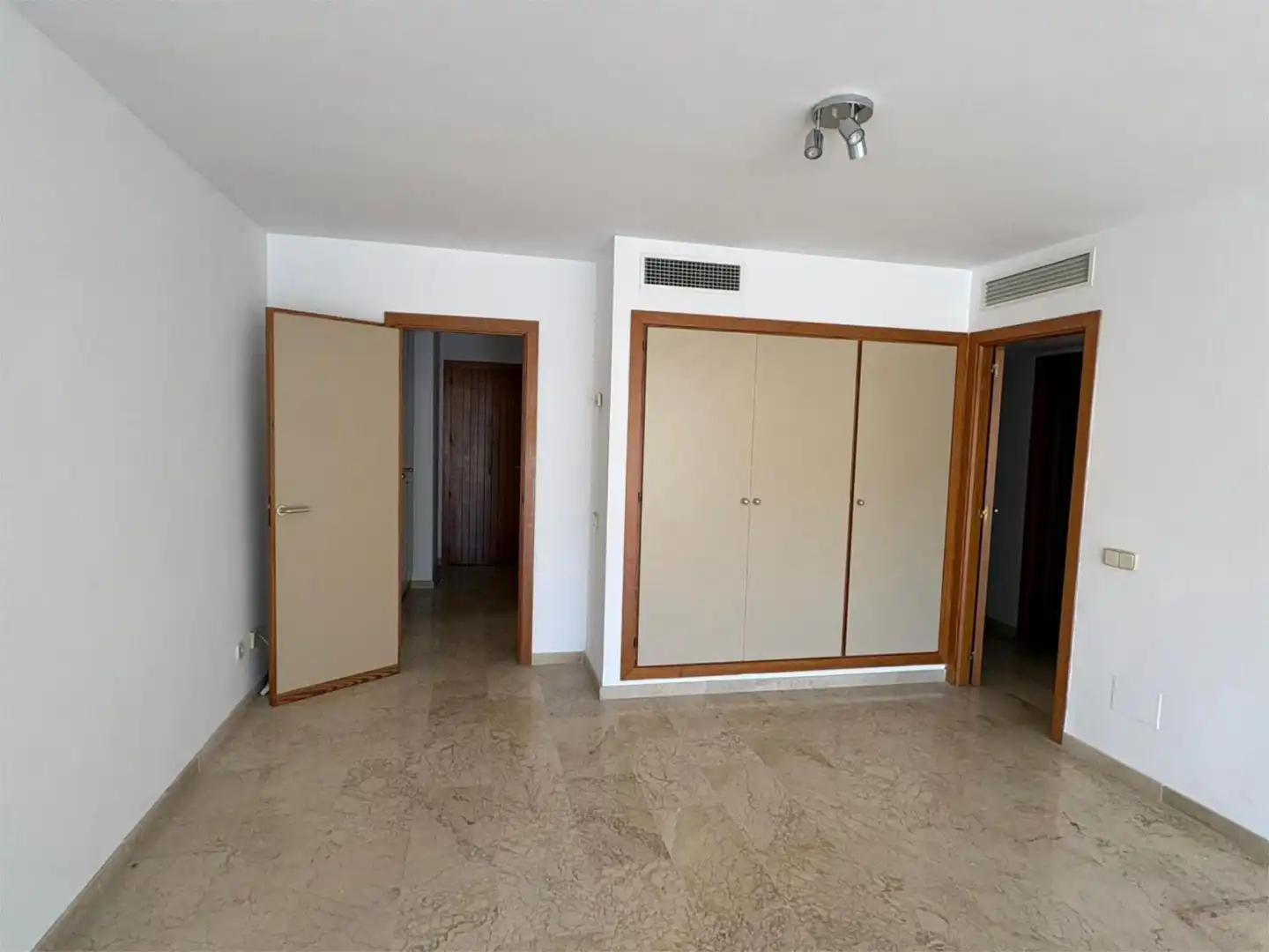 Piso de alquiler en Carrer de Isaac Peral, 3, Port d'Andratx Piso de alquiler en Andratx con Aire acondicionado, Calefacción y Terraza