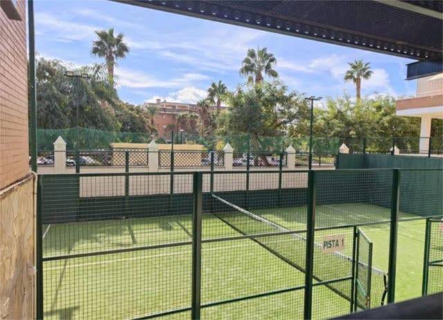 Piso en Venta en El Cónsul - Ciudad Universitaria - El Romeral