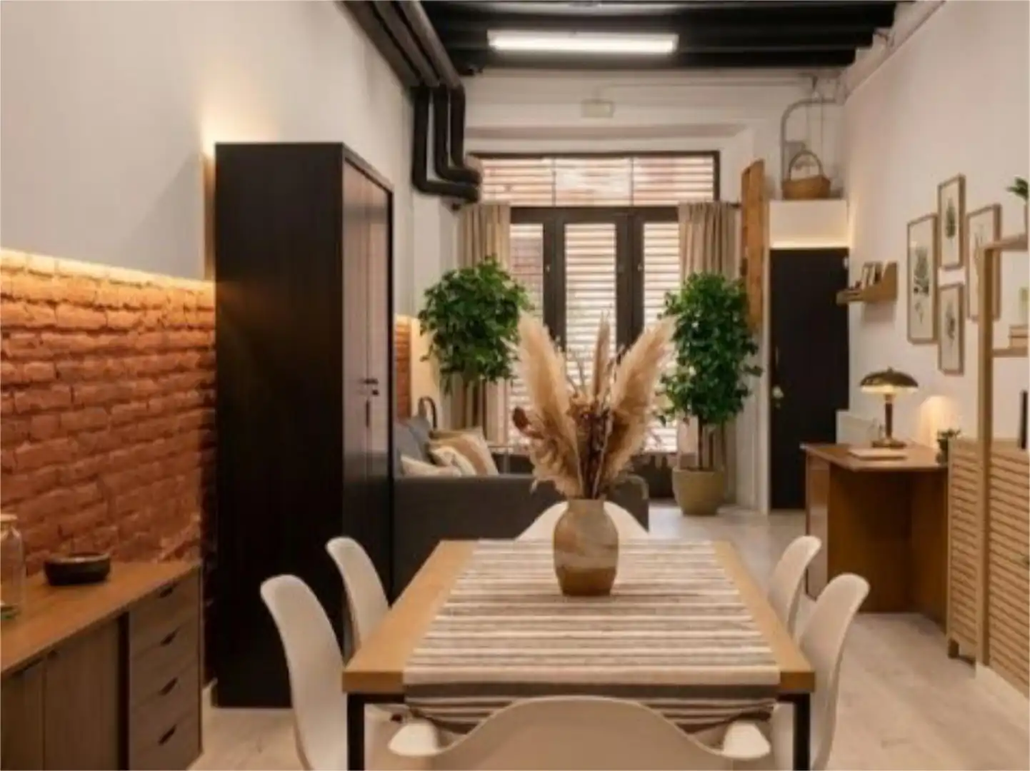 Comedor de Piso en venta en  Barcelona Capital