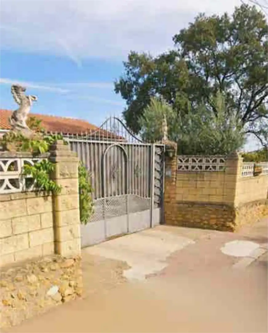 Jardí de Casa adosada en venda en Palma del Río amb Calefacció, Jardí privat i Terrassa