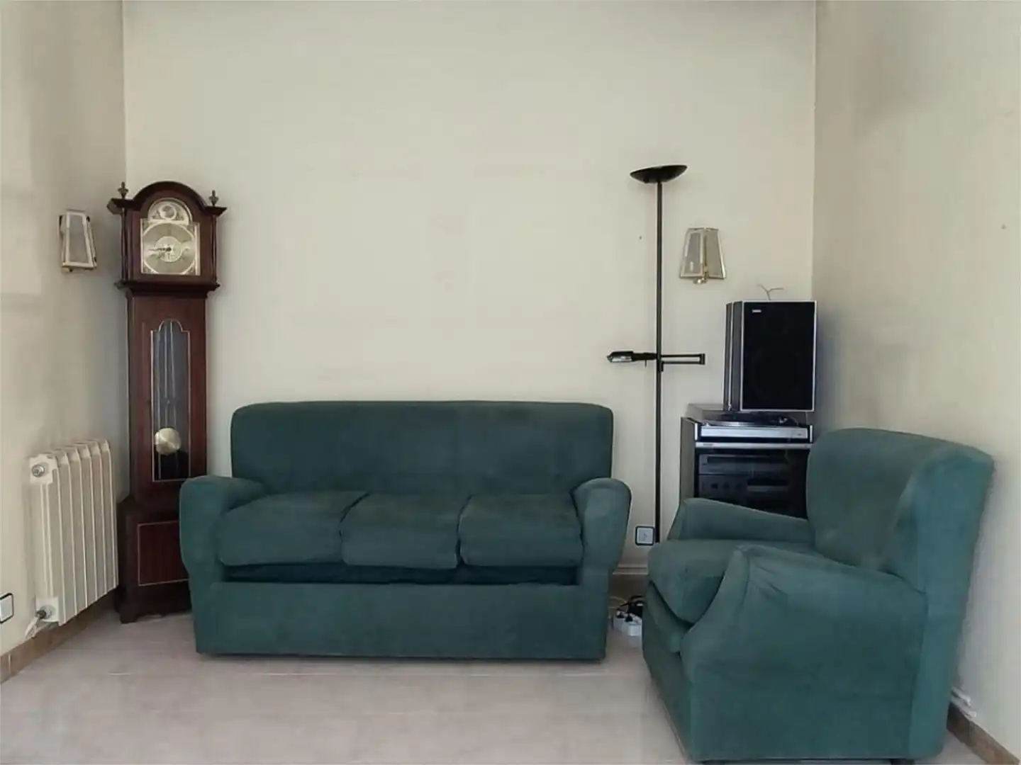 Flat for sale in Calle Hernán Cortés, 28, Los Bloques Living room of Flat for sale in Zamora Capital with Heating, Storage room and Balcony