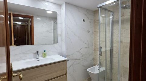 Foto 3 de Piso en venta en Calle de Luis de Hoyos Sainz, 18, Vinateros, Madrid Capital