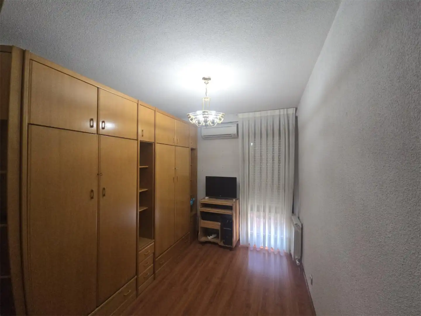 Habitación de Piso en venta en Madrid con Aire acondicionado, Calefacción y Jardín privado