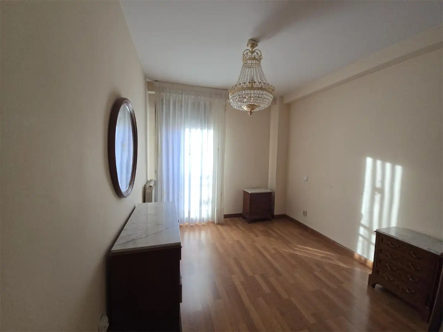 Habitación de Piso en venta en Madrid con Aire acondicionado, Calefacción y Jardín privado