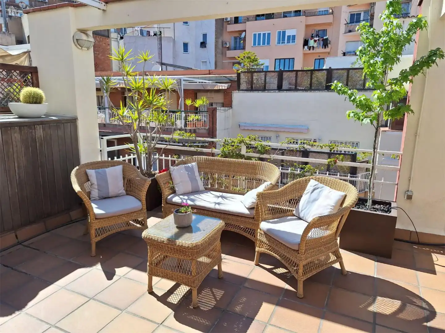 Piso en venta en Carrer de Varsòvia, 63, El Guinardó