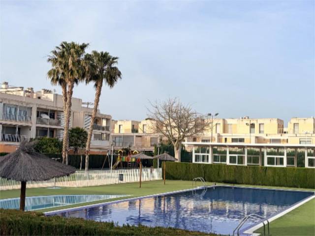 Apartamento en Venta en Avenida Conrado Albaladejo, 35 en Alicante Golf