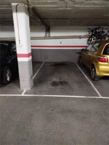 Garaje en Alquiler en La Sagrera