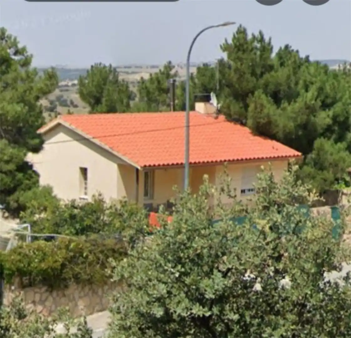 Vista exterior de Casa o xalet en venda en Vegas de Matute amb Calefacció, Jardí privat i Terrassa