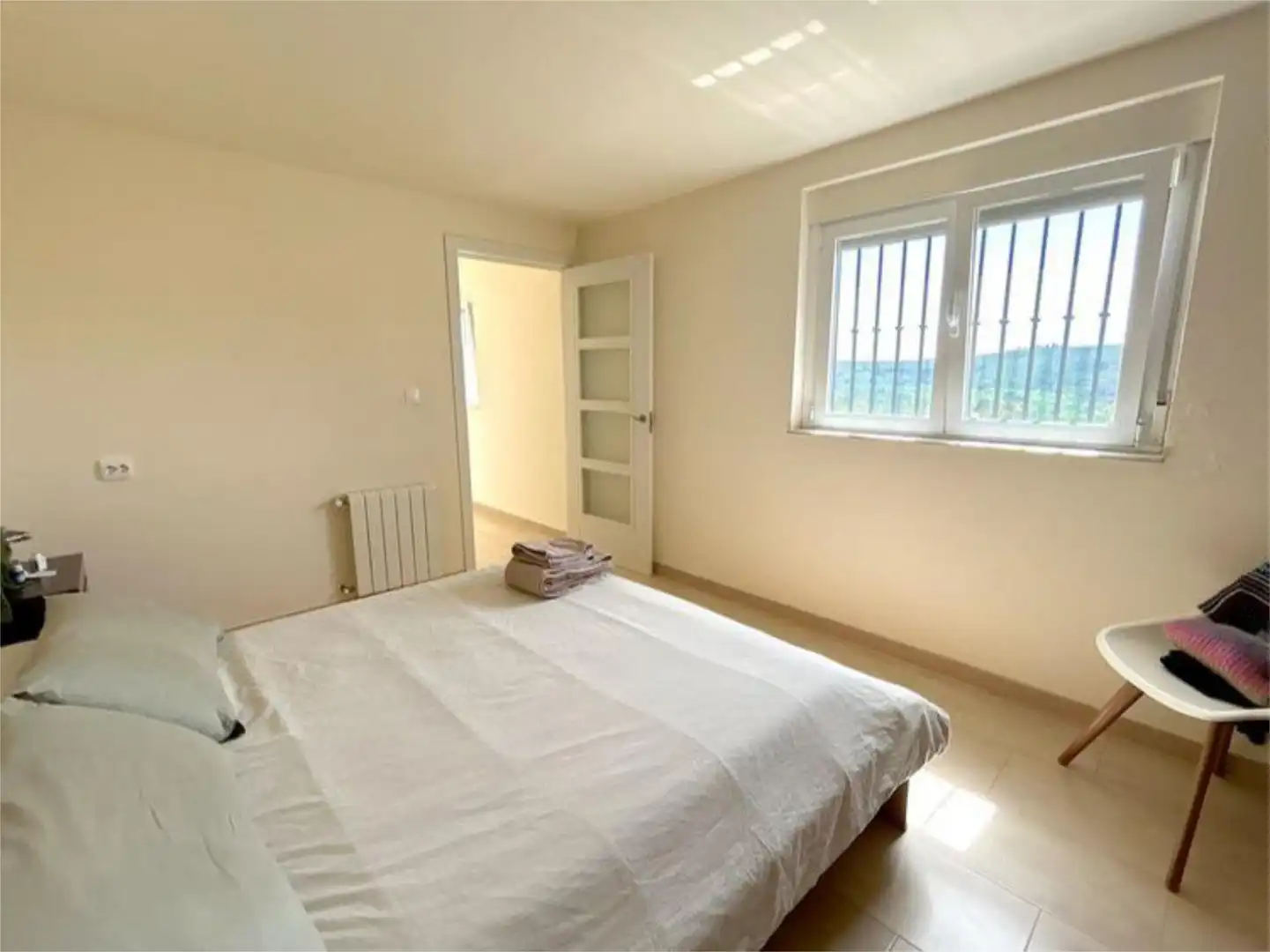 Piso en venta en Diseminado Diseminados, 327, Montoro Habitación de Piso en venta en Montoro con Aire acondicionado, Calefacción y Jardín privado