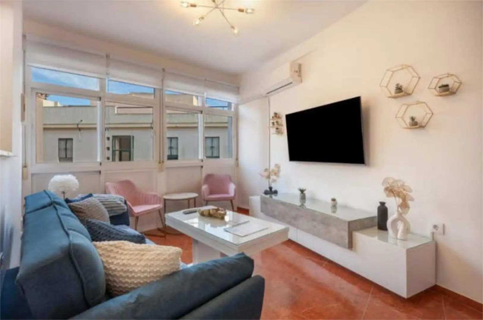 Apartments for rent in Centro Living room of Apartments for rent in Jerez de la Frontera with Heating, Terrace and Furnished