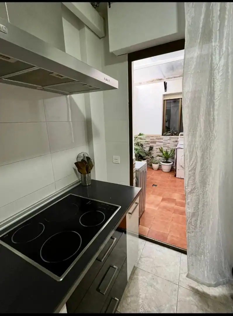 Maisonette zum Verkauf in Calle Gibraltar Español, 70, Almería Capital Küche von Maisonette zum Verkauf in Almería Capital mit Terrasse und Balkon