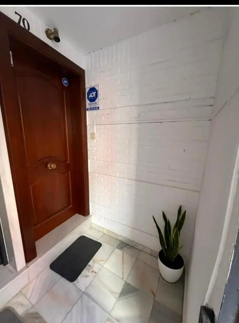 Maisonette zum Verkauf in Calle Gibraltar Español, 70, Almería Capital Maisonette zum Verkauf in Almería Capital mit Terrasse und Balkon