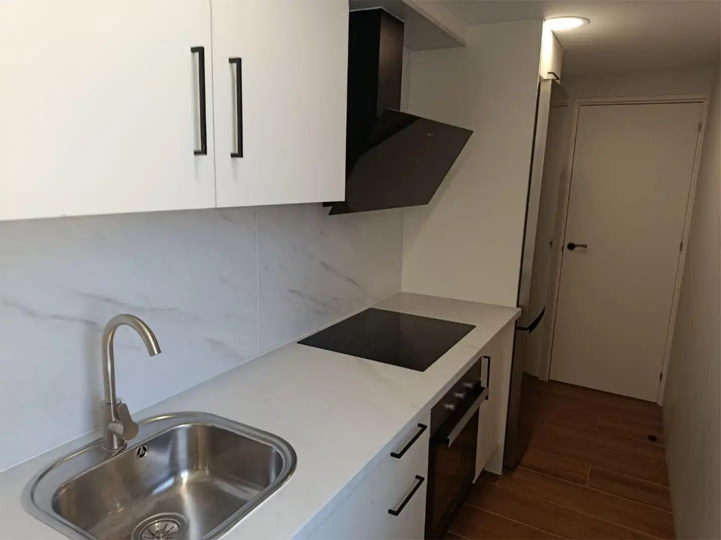 Habitació a Calle Núcleo Residencial la Paz, 63, La Paz - Las Américas Cuina de Pis per a compartir en Linares amb Aire condicionat, Calefacció i Parquet