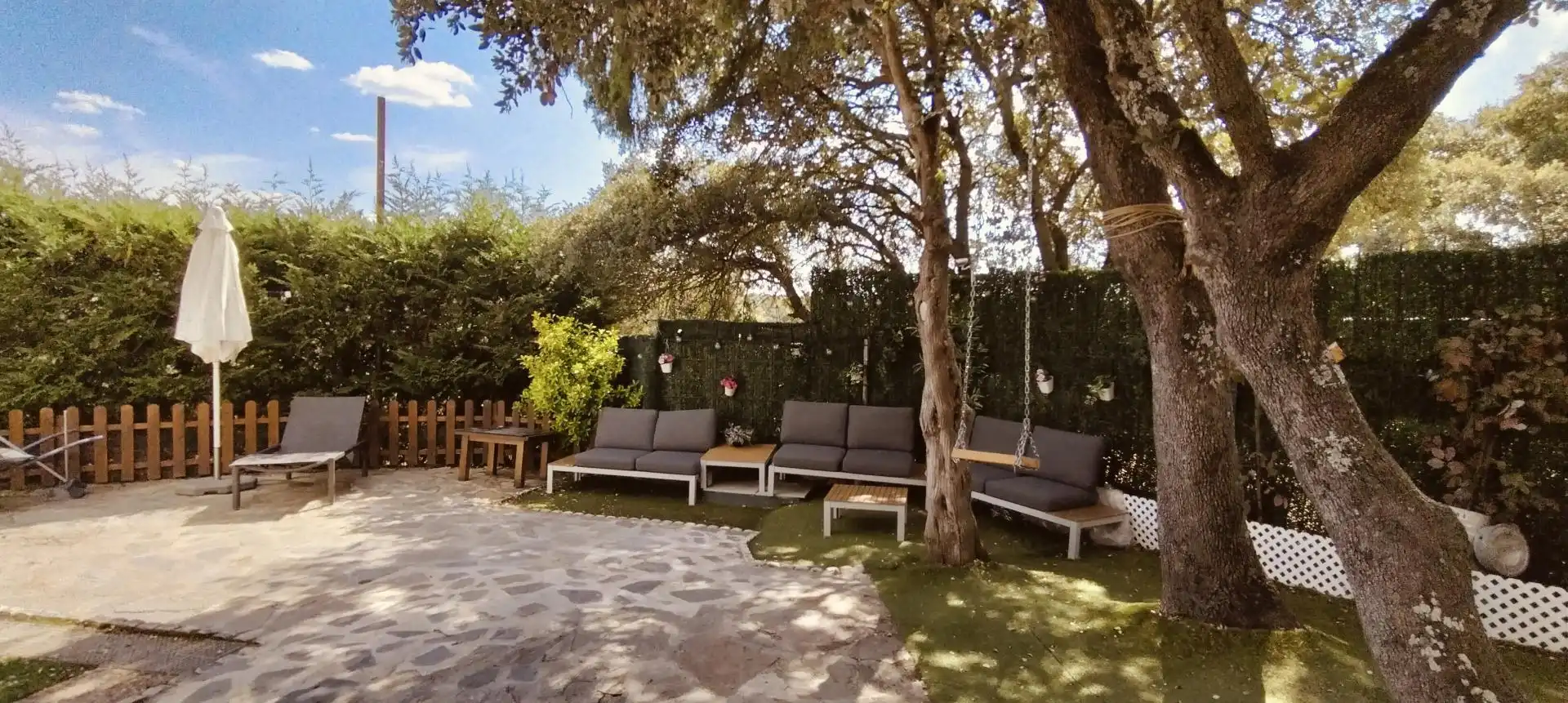 Terraza de Finca rústica en venta en Navalafuente con Aire acondicionado, Calefacción y Jardín privado