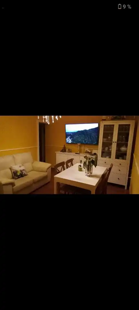 Pis en venda a Calle Miguel Zerolo Fuentes, 4, Chimisay - Las Delicias - Miramar Sala d'estar de Pis en venda en Santa Cruz de Tenerife amb Forn, Microones i Aparcament comunitari