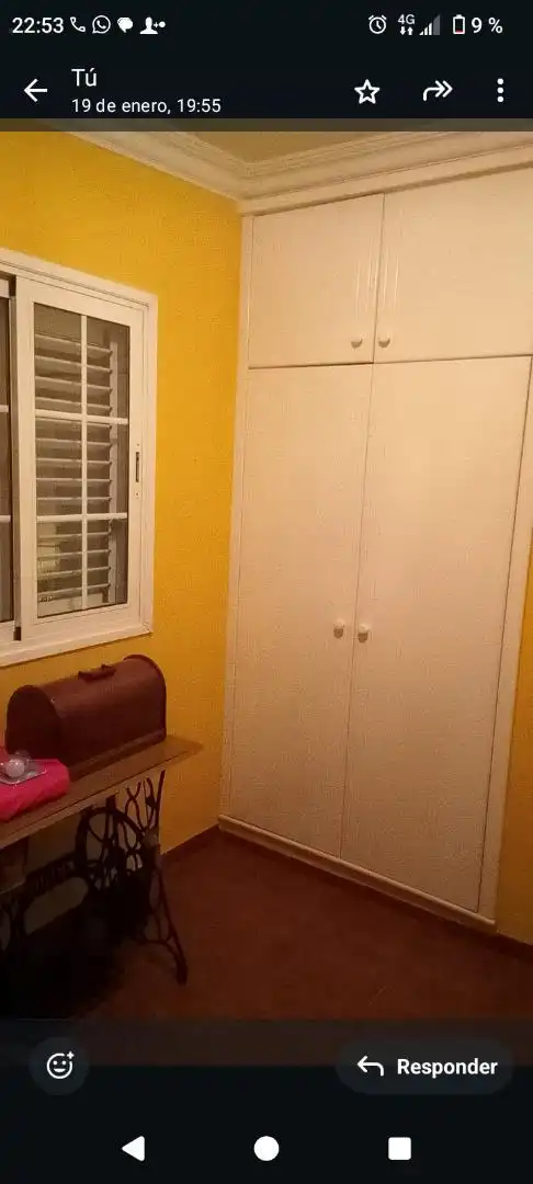 Pis en venda a Calle Miguel Zerolo Fuentes, 4, Chimisay - Las Delicias - Miramar Dormitori de Pis en venda en Santa Cruz de Tenerife amb Forn, Microones i Aparcament comunitari