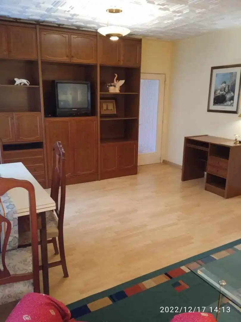 Flat for sale in Calle Miranda de Arga, 4, Chantrea Living room of Flat for sale in Pamplona / Iruña with Parquet flooring and Furnished