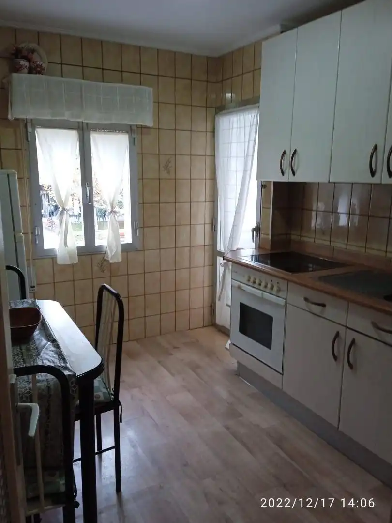 Flat for sale in Calle Miranda de Arga, 4, Chantrea Kitchen of Flat for sale in Pamplona / Iruña with Parquet flooring and Furnished