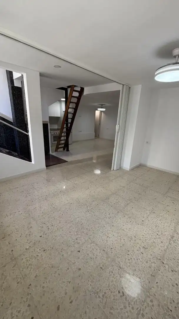 Pis en venda a Calle Agustín de la Oliva, 10, El Brillante -El Naranjo - El Tablero Pis en venda en Córdoba amb Aire condicionat, Calefacció i Parquet