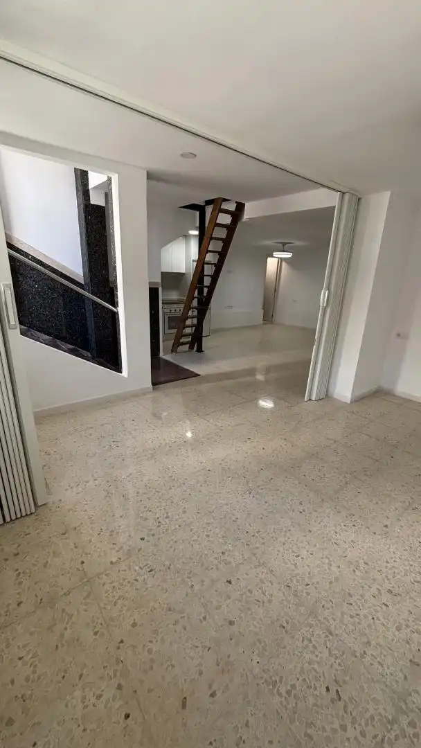 Pis en venda a Calle Agustín de la Oliva, 10, El Brillante -El Naranjo - El Tablero Pis en venda en Córdoba amb Aire condicionat, Calefacció i Parquet