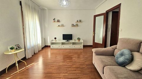 Foto 2 de Piso de alquiler en Arteagabeitia Kalea, 32, Arteagabeitia - Retuerto - Kareaga, Barakaldo