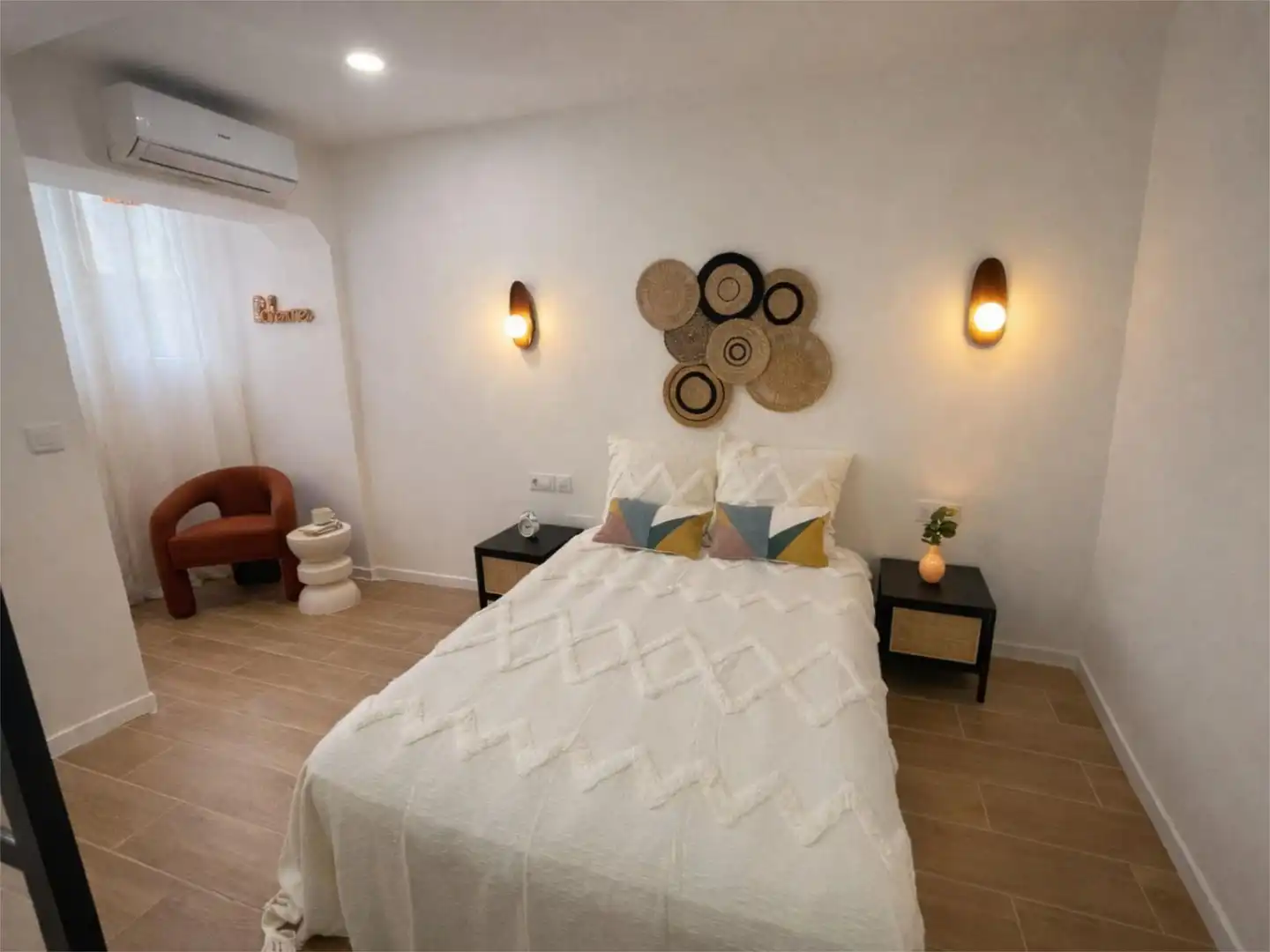 Piso en venta en Calle Andalucía, 35, Ciudad Jardín - Tagarete - El Zapillo Habitación de Piso en venta en Almería con Aire acondicionado, Calefacción y Amueblado