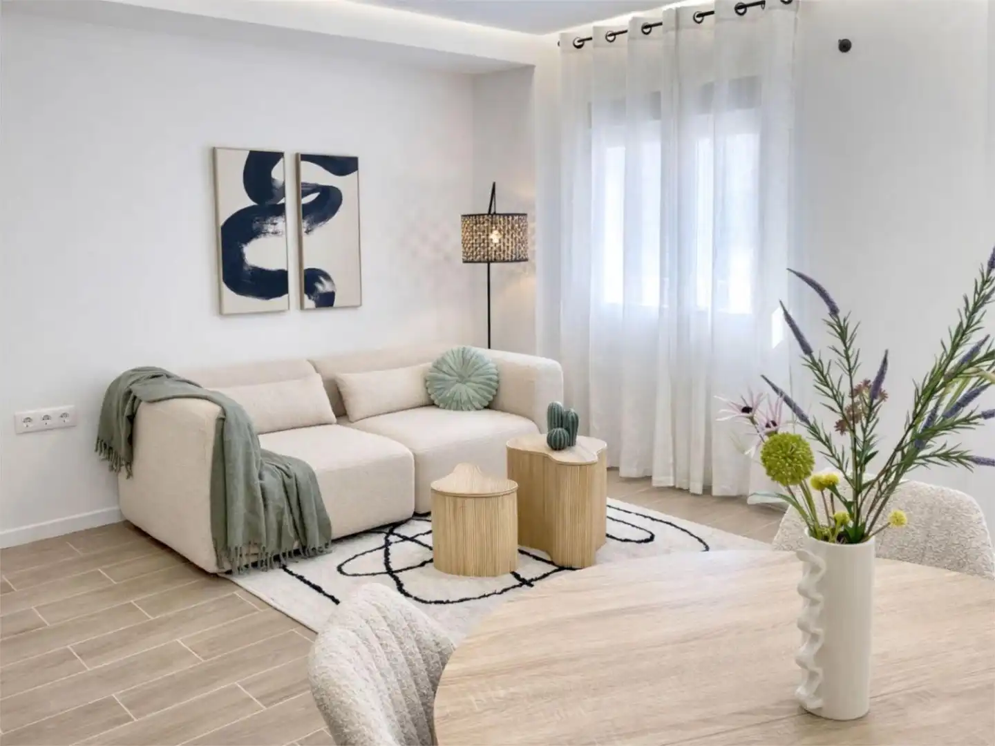 Wohnzimmer von Wohnung zum Verkauf in  Almería Capital mit Klimaanlage