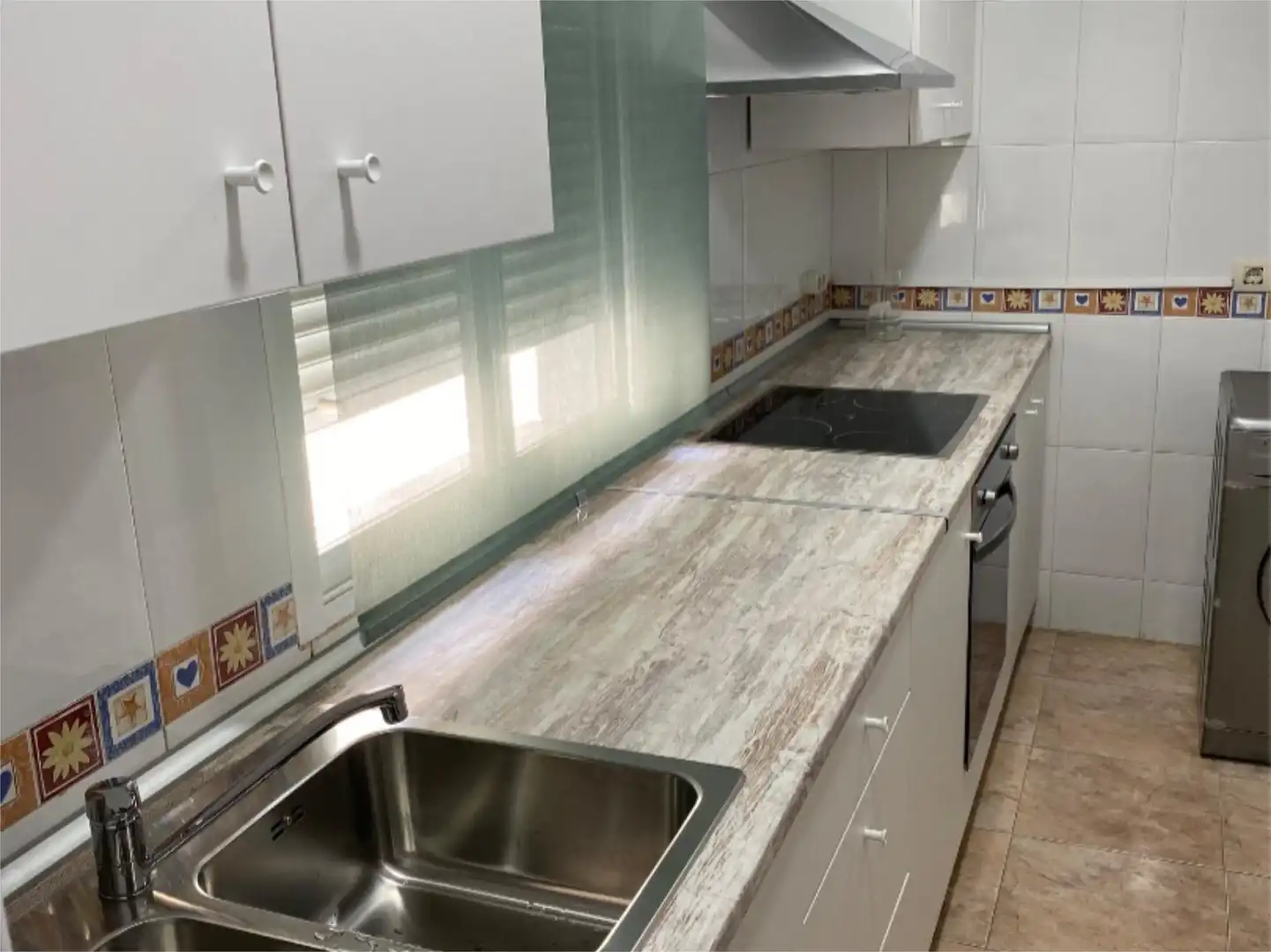 Piso en venta en Calle Julio Burell, 93, San Gonzalo Cocina de Piso en venta en Linares con Aire acondicionado y Balcón