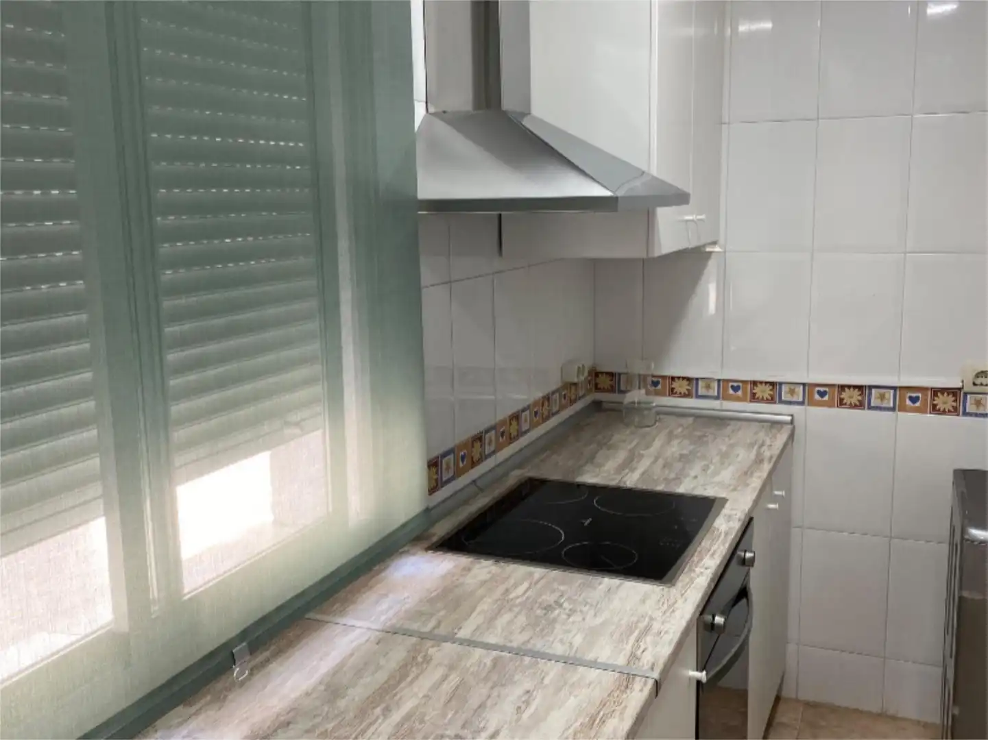 Piso en venta en Calle Julio Burell, 93, San Gonzalo Cocina de Piso en venta en Linares con Aire acondicionado y Balcón