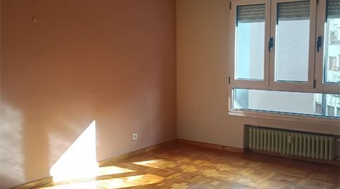Foto 5 von Wohnung zum Verkauf in Calle Decano Prendes Pando, 6, Laviada, Gijón