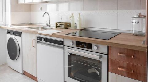 Foto 4 de Piso en venta en Calle del Monasterio de Siresa, 30, Las Fuentes, Zaragoza Capital