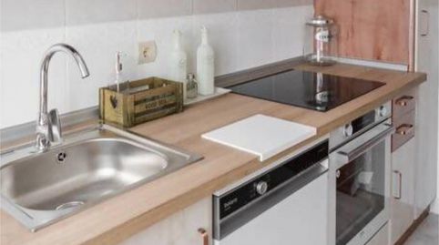 Foto 5 de Piso en venta en Calle del Monasterio de Siresa, 30, Las Fuentes, Zaragoza Capital